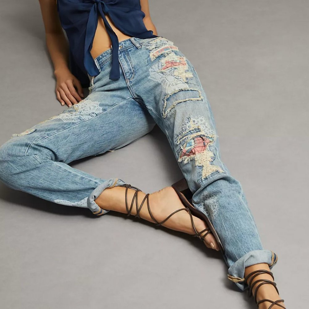 NWT Pilcro Low-Rise Slim Boyfriend Jeans
